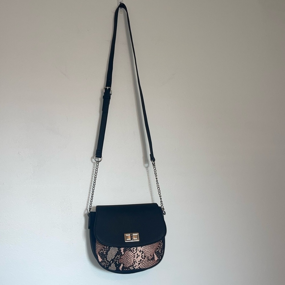 Cato Crossbody Black Faux Leather Snake Print Bag NWOT